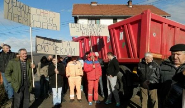 552348_nova-varos-02-protest-radnika-puteva-zlatar-foto-zeljko-dulanovic_ff