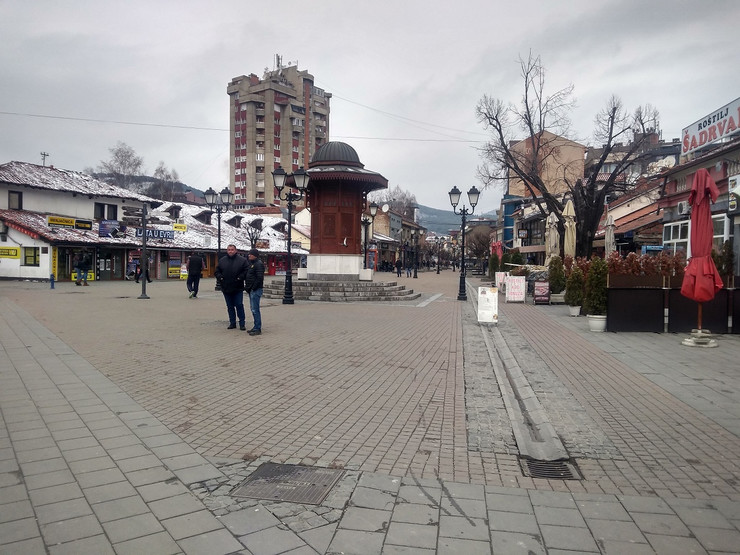 Novi Pazar: Osumnjičeni za udaranje pripadnika MUP-a ipak ostaje u pritvoru