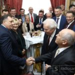 Dodik Inzku: Šta ćeš ti ovdje?! Inzko Dodiku: Ja sam ovdje Tito!