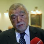 Mesić: 9. januara slave zločine, Beograd i Zagreb neka ostave BiH na miru!