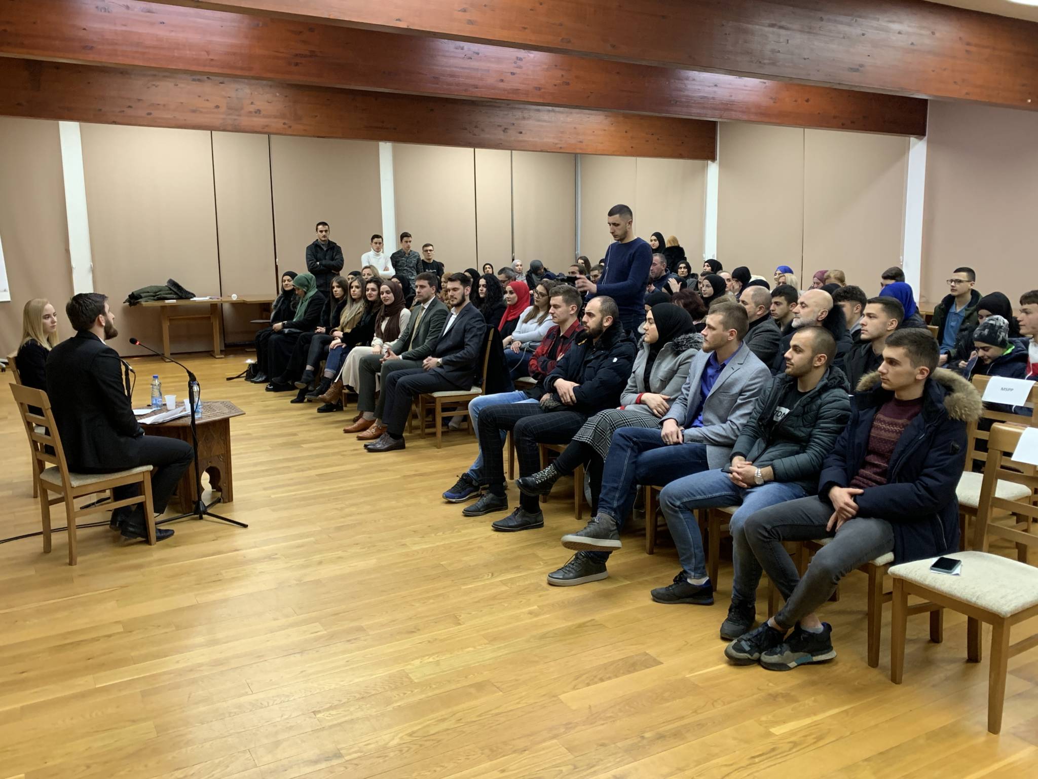 Organizirana tribina „Bosanski jezik u Sandžaku iz ugla mladih”