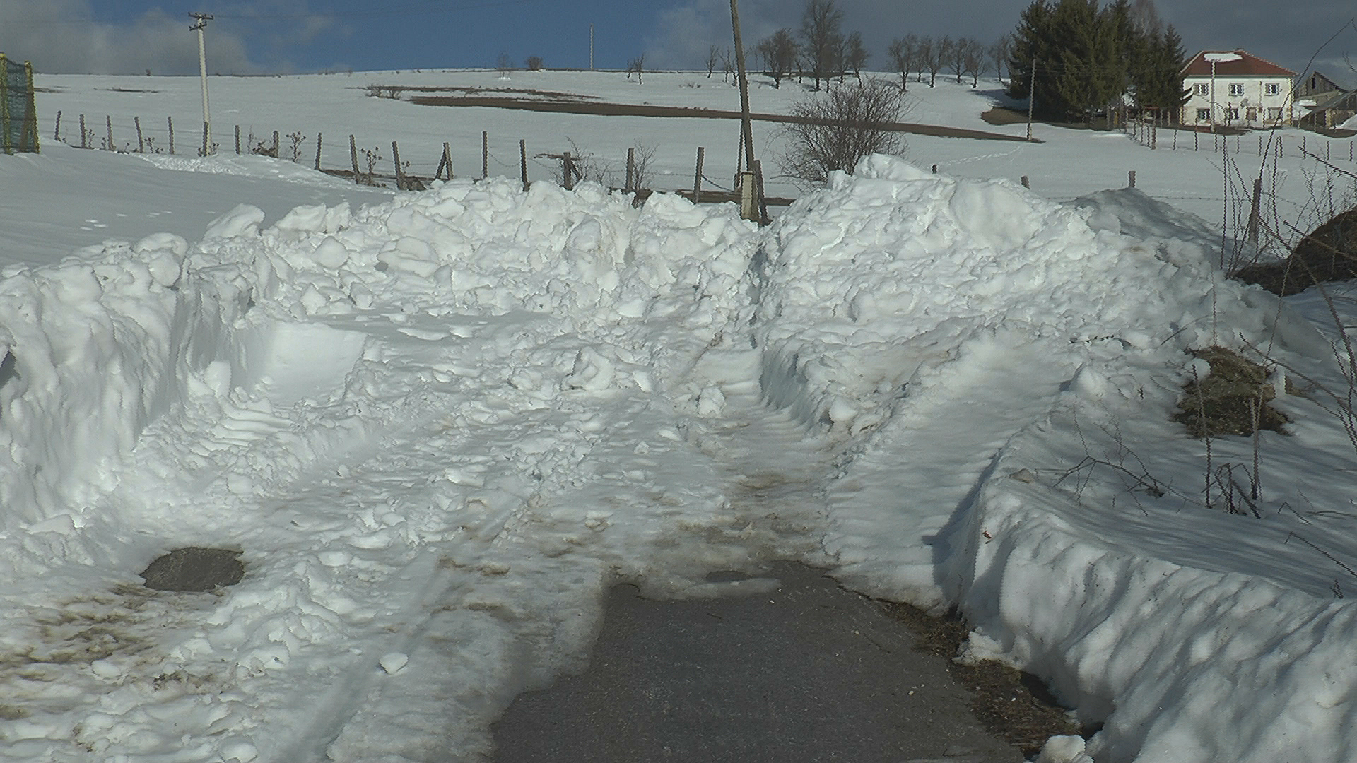 Sela kod Sjenice i dalje odsječena od svijeta
