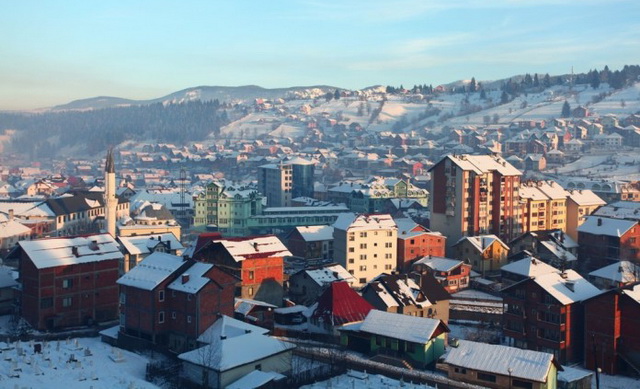 Šta novac predstavlja građanima Rožaja – Ovo su njihovi odgovori (Video)