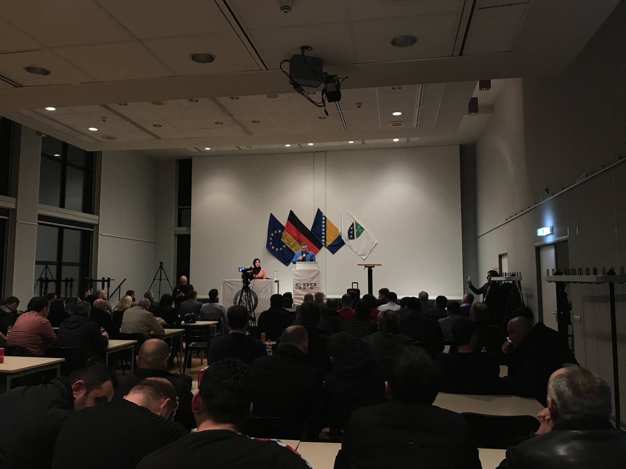 Bošnjaci u Hannoveru: Uz akademika Zukorlića i na ovim izborima