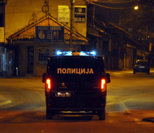 Stari poštuju mjere, prijave za kršenje zabrane kretanja i samoizolaciju