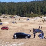 Uprkos mjerama opreza pojedini građani prvi dan proljeća uživaju uz roštilj na Igmanu