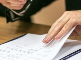 U Sjenici i Tutinu obrasci za podnošenje izbornih lista stigli posljednjeg dana zakonskog roka