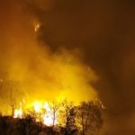 Dramatično stanje u Konjicu: Goloruki mještani brane domove od vatre, pomoć stiže tek u subotu