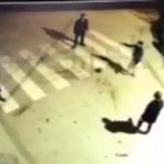 Igrali fudbal u vrijeme policijskog časa, a onda je uletela patrolna jedinica (VIDEO)