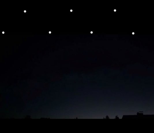 LJUDI U ČUDU – Svijetleće lopte prošle i iznad Sandžaka (Video)