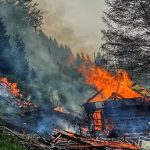 Rožaje: Vatra ne prijeti naseljenim objektima, požari pod kontrolom