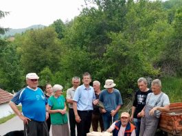 Vrijedni imami Pribojskog medžlisa nastavili pomagati svoje džematlije