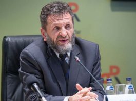 Kalač upitao DF: Da li ste izgubili kompas ili ste se samo vratili na ‘fabrička podešavanja’ iz devedesetih?