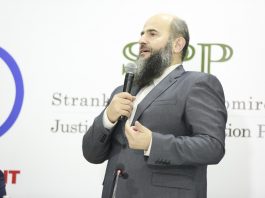 Akademik Zukorlić: Mi smo pacifiziran narod, kulturan i sa tradicijom