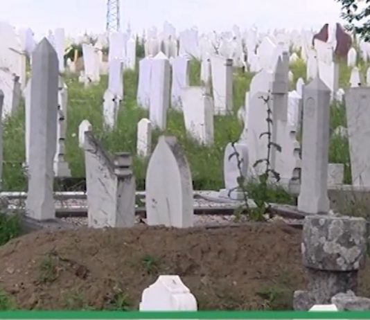 Ove godine za Bajram,Novopazarce će dočekati neuređena mezarja (Video)