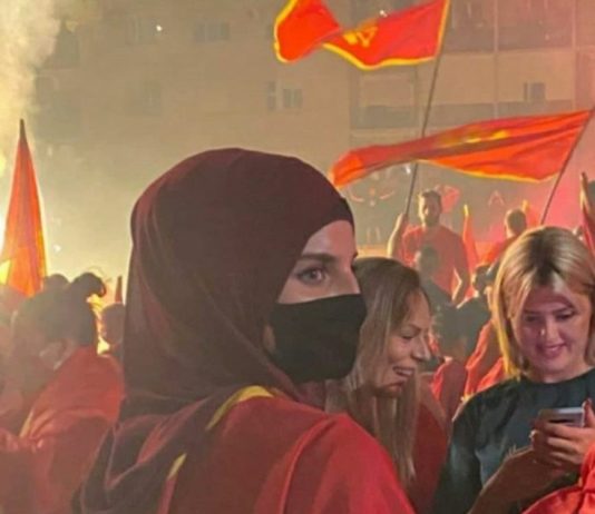 Samodestruktivno pocrnogorčavanje Bošnjaka južnog Sandžaka