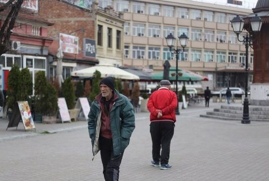 Stariji građani Novog Pazara ne žele vakcinu protiv koronavirusa (Video)