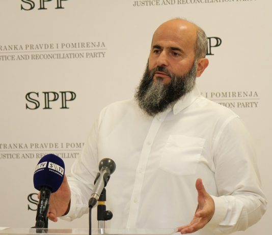 Upečatljivo obraćanje narodu- SPP daje podršku ljekarima!