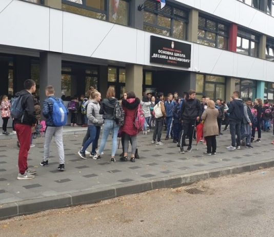 Novčano nagrađeni pribojski đaci prvaci