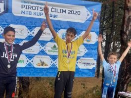 Osam medalja za pazarske bickliste