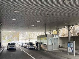 Pronađeno 76 telefona i oprema vrijednosti skoro 13.000 evra