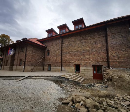 Novi izgled biblioteke replika Karađorđevog konaka