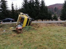 Saobraćajna nezgoda kod Bijelog Polja – Kamion sleteo sa puta