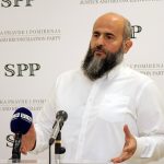 Akademik Zukorlić: Tražićemo rješenje između vlasti i opozicije