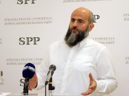 Akademik Zukorlić: Tražićemo rješenje između vlasti i opozicije