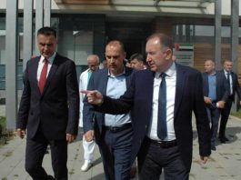 Lončar će moći da naredi obaveznu vakcinaciju za sve građane, ograničiti kretanje, zabraniti putovanja…