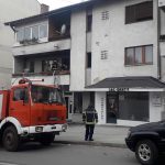 Goreo stan u centru Sjenice (Video)