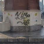 PROVOKACIJA U SRCU SANDŽAKA – Iscrtan krst i četiri S na sred sebilja u Novom Pazaru