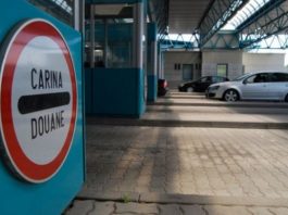 Stranci ne mogu bez PCR-a, građani Srbije – test ili karantin