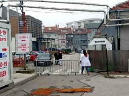 Situacija u Novom Pazaru sve teža – Preminuo jedan pacijent, u covid ambulanti 250 pregleda