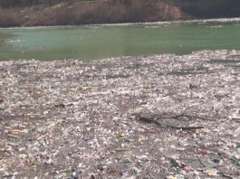 Priboj – Nije fotošop! Nekad najčistija rijeka Lim sad se ne vidi od smeća, a tek jezero na šta liči?!