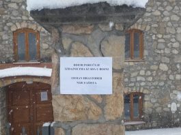 Petnjica izlijepljena porukama: “Bihor poručuje izdajnicima iz SDA u Bosni, Osman Hrastoder nije fašista”