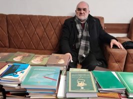 Predsjednik Mešihata donirao 500 naslova Medresi u Tutinu