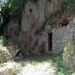 Tutin – Pećinska “crkva” u Palјevu, prema narodnom predanju, je ustvari bogumilski hram