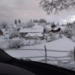 Snijeg ne prestaje da pada, putevi uglavnom prohodni (Foto)