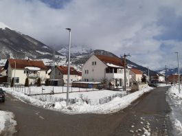 Gusinje: Norveška podržala postavljanje javne LED rasvjete u naselju Begluci