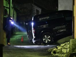 Nesreća u sarajevskom naselju Vratnik: Vozilo se samo pokrenulo i usmrtilo jednu osobu