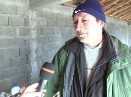 Na tutinskoj pijaci ponuda mlečnih proizvoda tradicionalno je raznovrsna