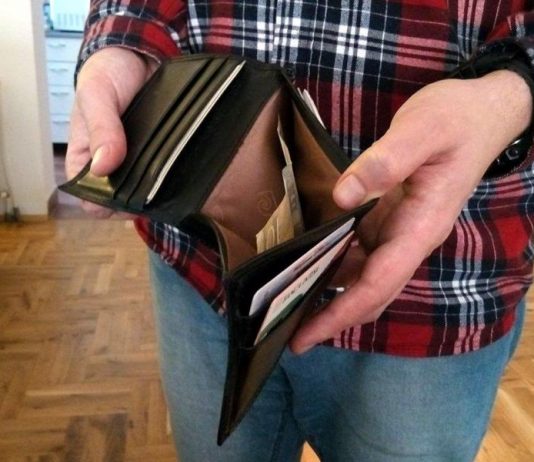 Prosječna plata u Novom Pazaru znatno iza republičkog prosjeka