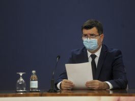 Đerlek upozorava: Loš odziv za vakcinaciju u Novom Pazaru i Tutinu, raste broj zaraženih