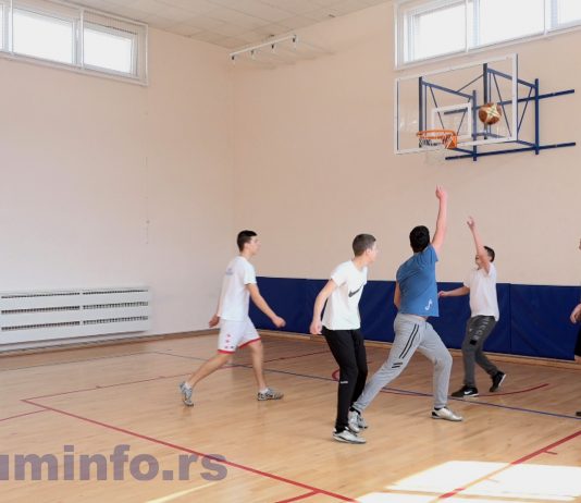 Renovirana fiskulturna sala u Kolovratu preduslov za popularizaciju školskog sporta