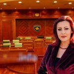 Emilija Redžepi – Die erste bosniakische Frau in der Geschichte des Kosovo als stellvertretende Ministerpräsidentin