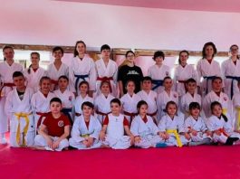 Karatistima Feniksa 13 medalja na kvalifikacijama za šampionat države