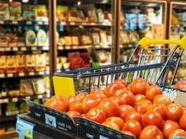 Radost za ramazan: Crnogorski dobrotvor platio sve zaostale dugove sugrađana u trgovini