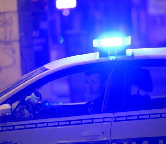 Velika akcija policije u Novom Pazaru: Na više lokacija zaplijenjena droga i oružje