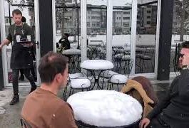 Proljecno ispijanje kafe u Sjenici, baste rade punim kapacitetom